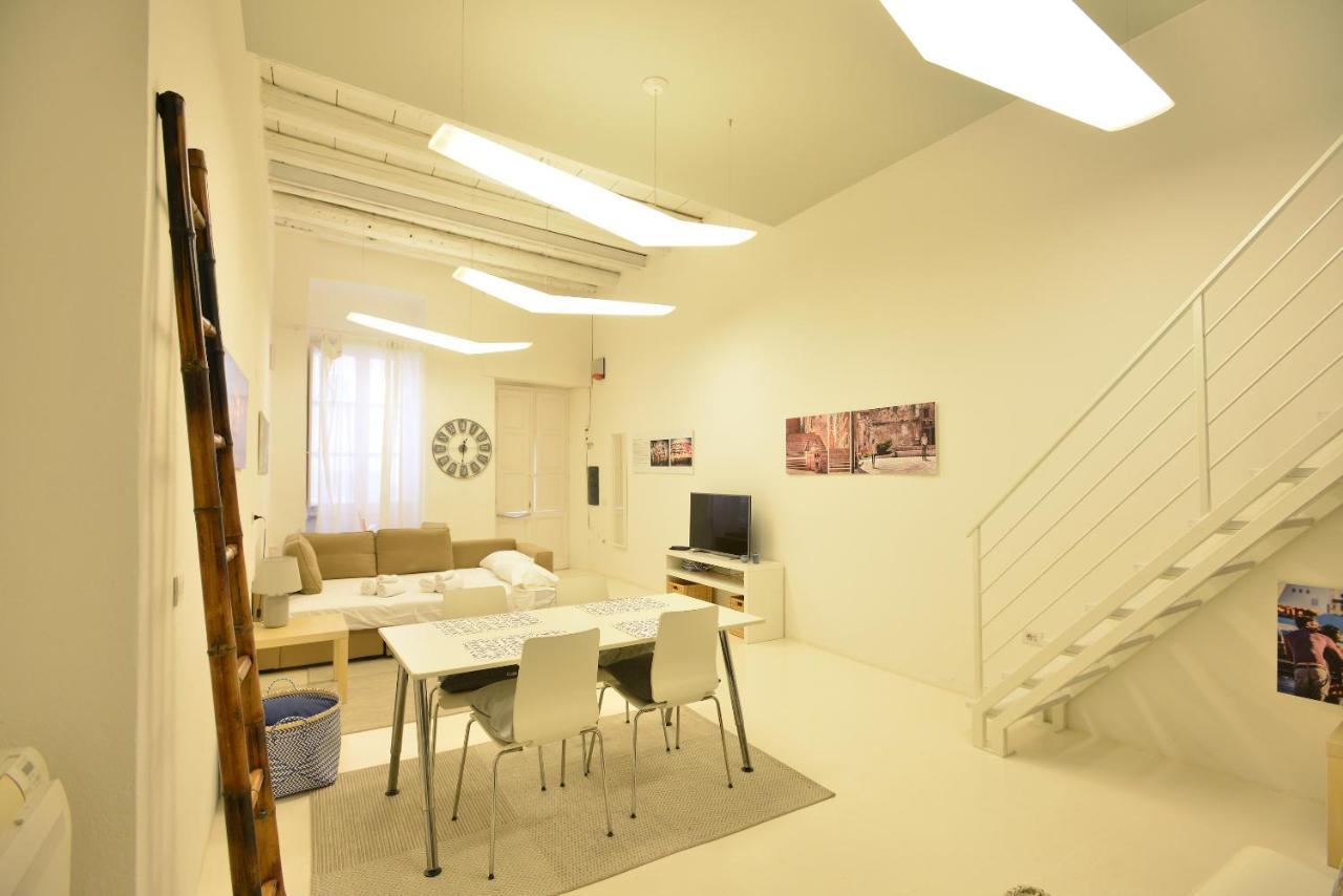 Izzhome Loft 84 Кальяри Экстерьер фото
